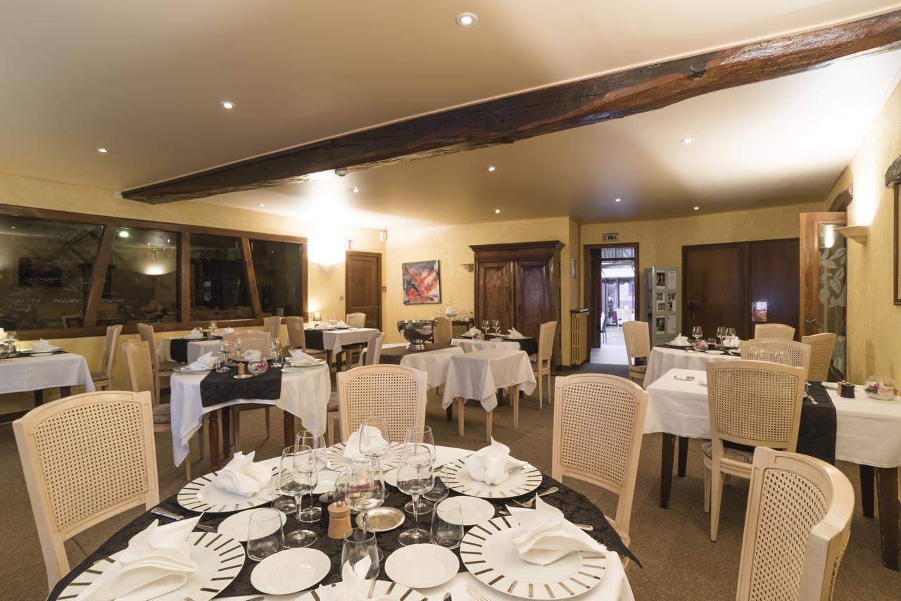 Hotel Restaurant Laurent Perreal Attignat Eksteriør billede